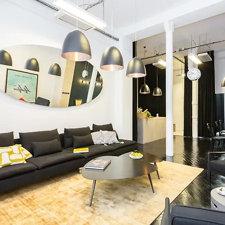 Loft Greneta Apartment